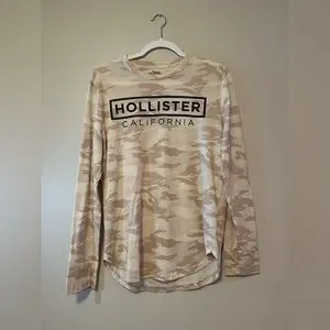 Hollister deals camp shirt
